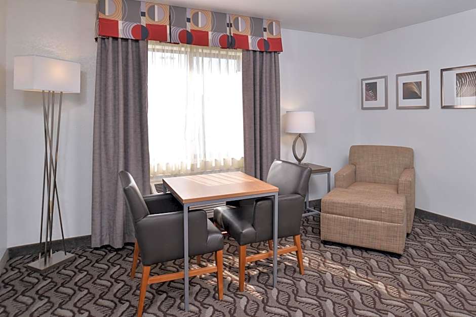 Holiday Inn Express Hotel & Suites Lonoke I-40 By IHG