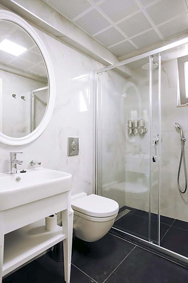 Princess Kinli Suites Hotel