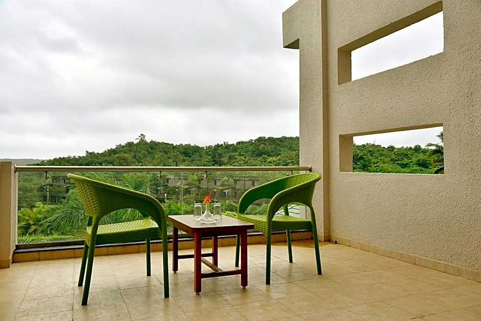 Hotel Sadhana Executive- Dapoli