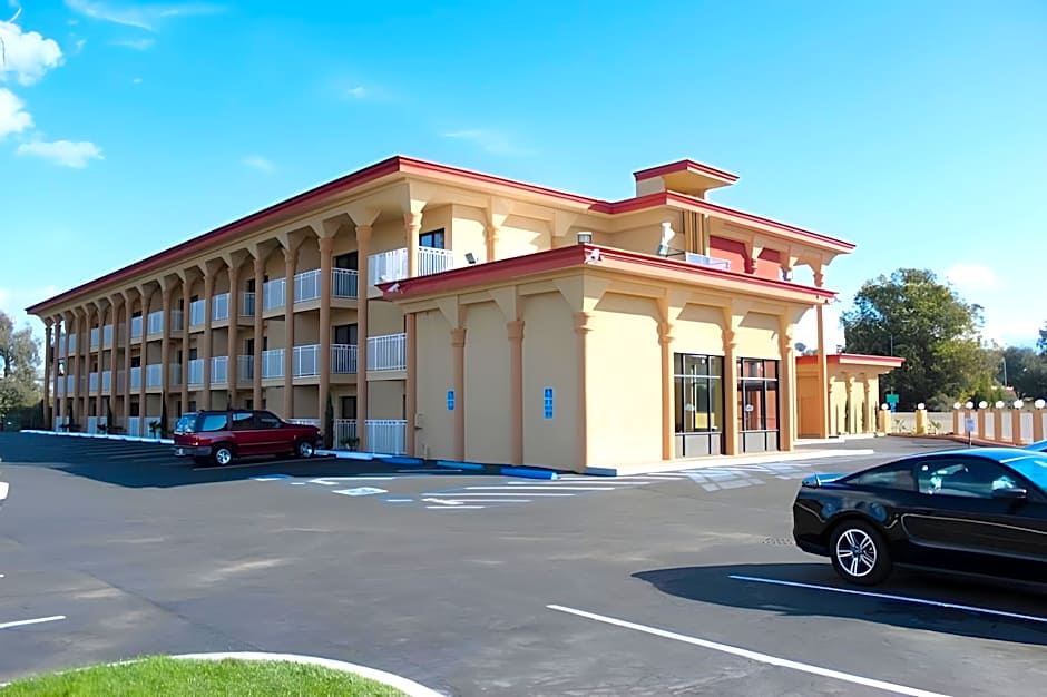 Super 8 by Wyndham Vallejo/Napa Valley