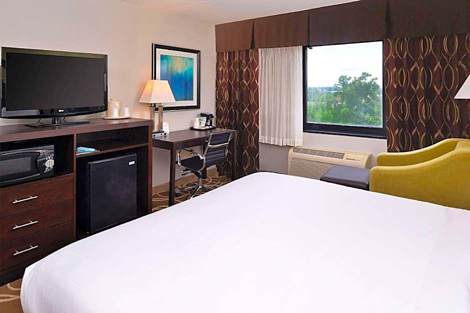 Elimwood Hotel, A Ramada by Wyndham