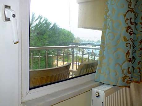 Triple Room with View