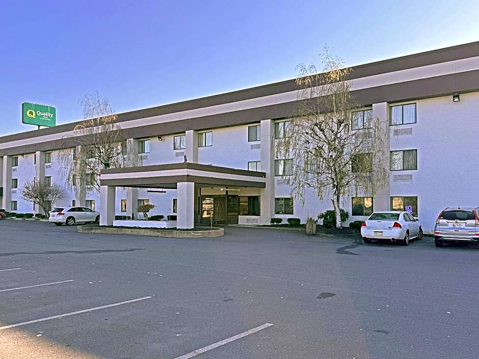 Quality Inn Arena