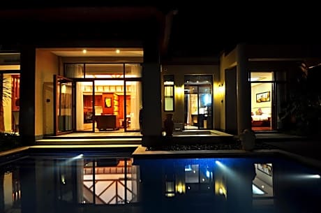 Deluxe One-Bedroom Villa