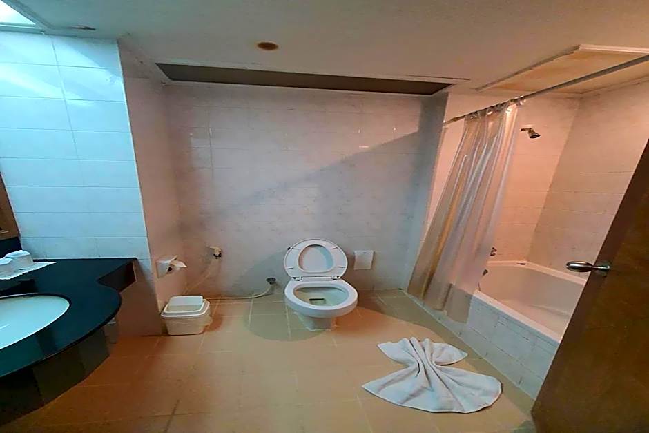 Laithong Hotel Ubon Ratchathani
