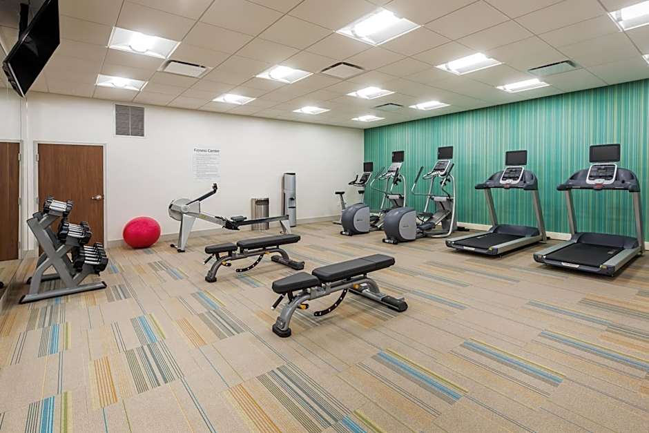 Holiday Inn Express & Suites West Plains Southwest By IHG