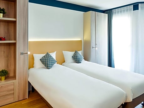 One-Bedroom Apartment (4 Adults)