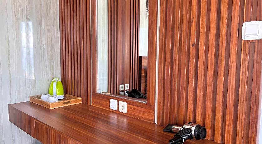 Grand Yuna Hotel Nusa Penida