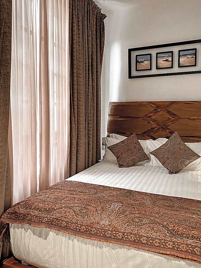 Anahita Boutique Hotel