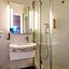 B&B HOTEL Aix-en-Provence Meyreuil Sainte-Victoire