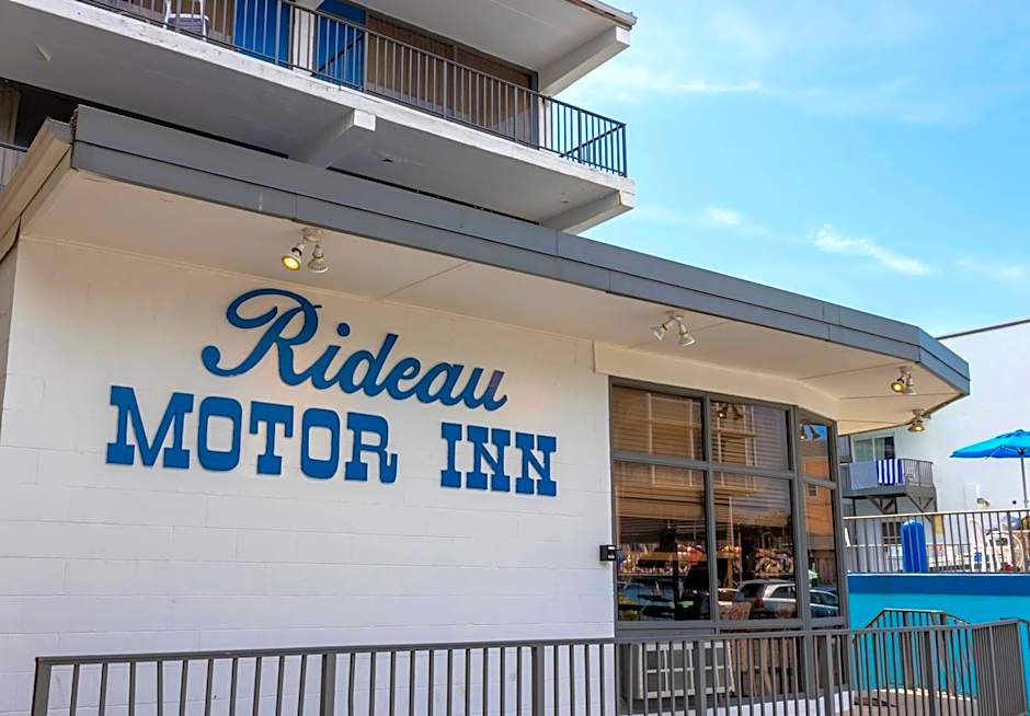 Rideau Oceanfront Motel