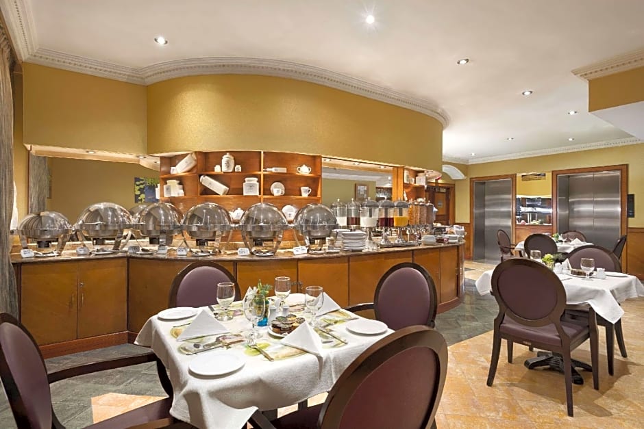 Howard Johnson by Wyndham Abu Dhabi