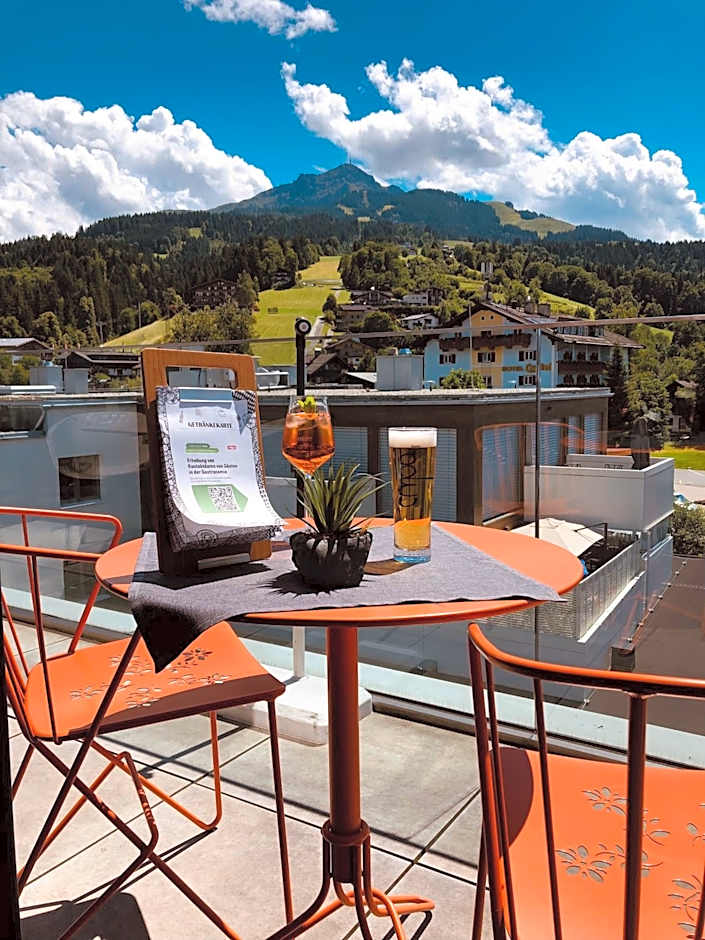 Cubo Sport & Art Hotel