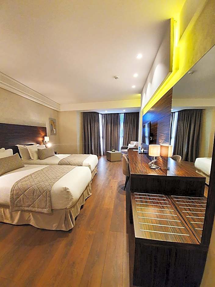 Nour Plazza Hotel