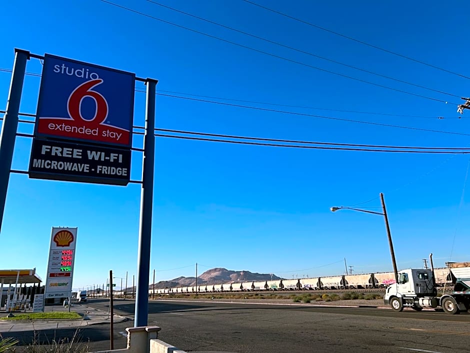 Studio 6 Mojave, CA - Airport