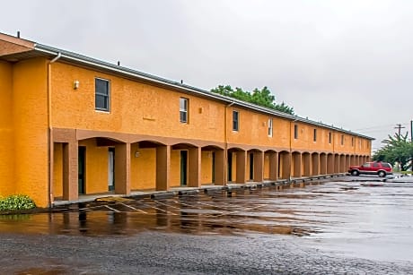 Rodeway Inn Amish Country