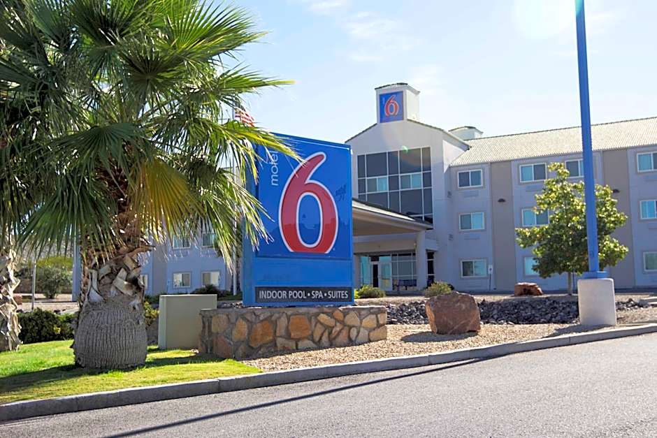 Motel 6-Las Cruces, NM - Telshor