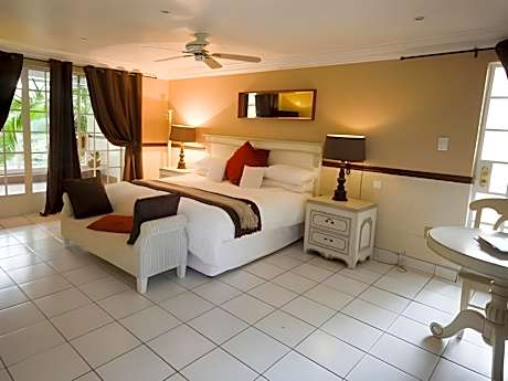 Self Catering Chalets