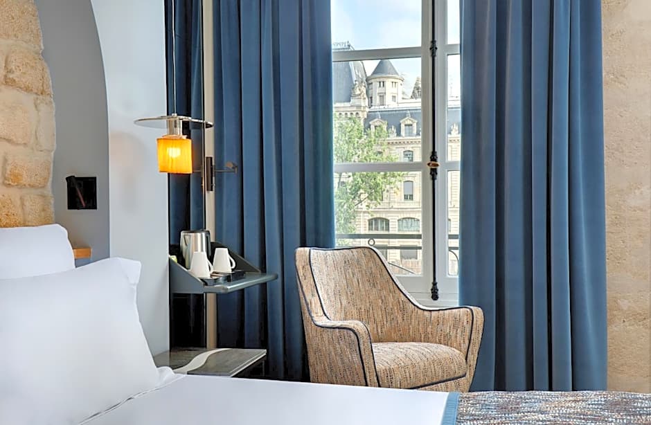 Les Rives de Notre-Dame