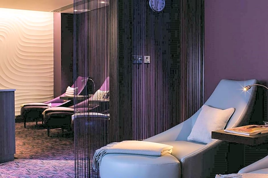 L'Horizon Beach Hotel & Spa