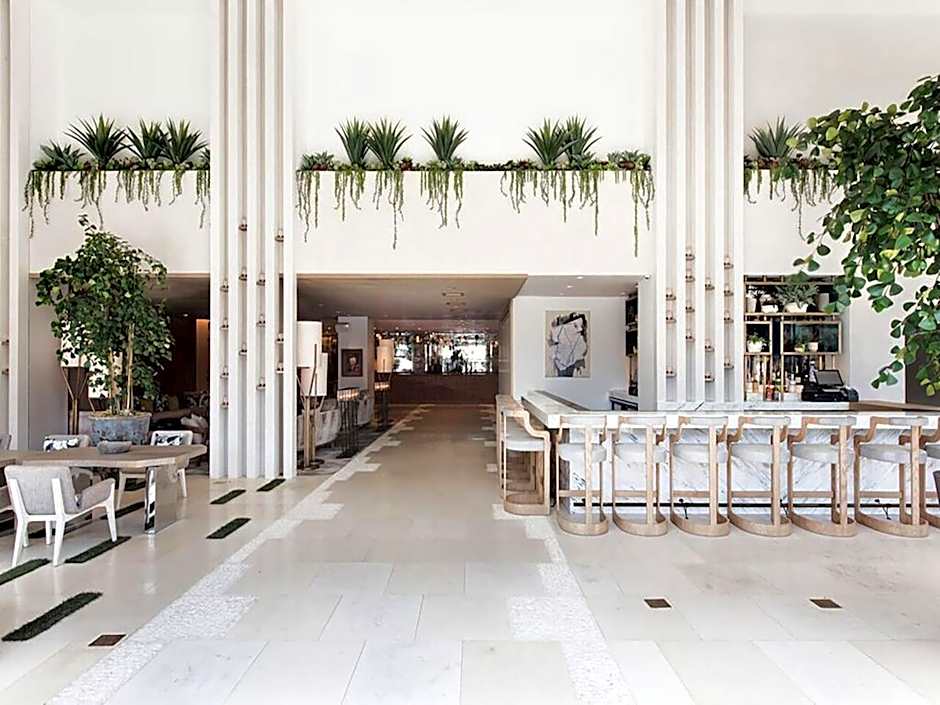 Dream Hollywood by Hyatt
