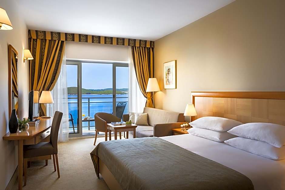 Aminess Grand Azur Hotel