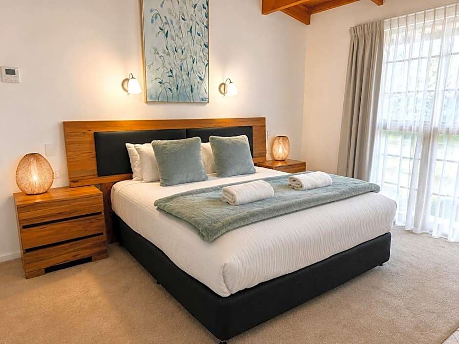 Coonawarra Place Motor Inn