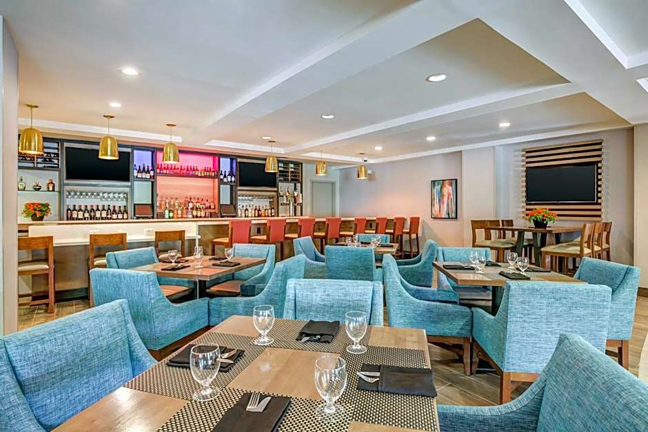 Hilton Garden Inn Boston - Waltham