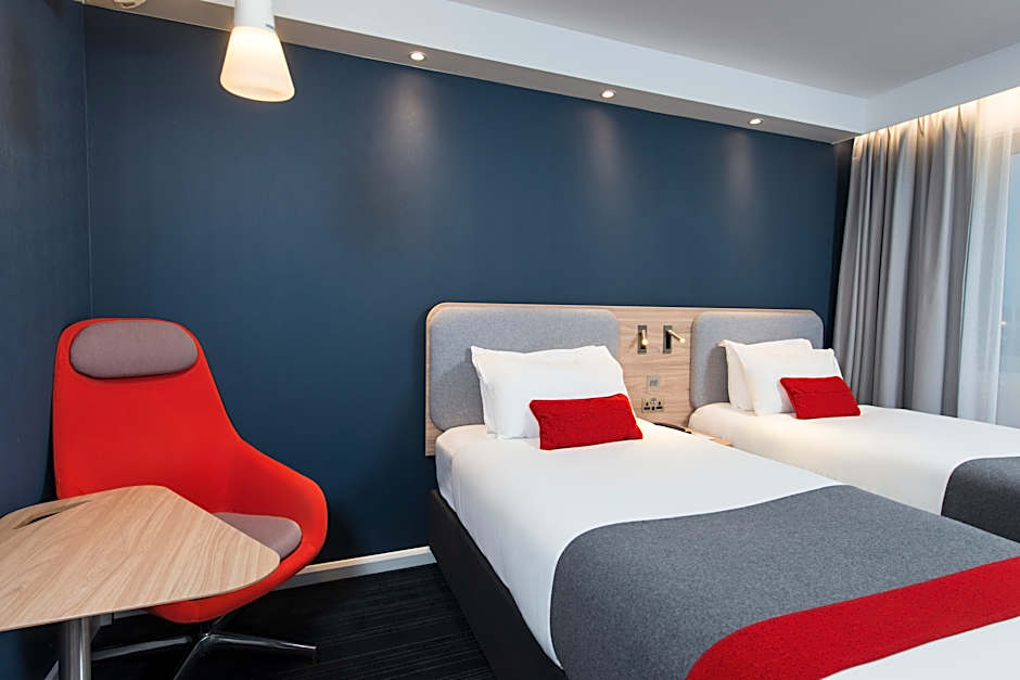 Photo 1 of 5 of Standard 2 Twin Beds