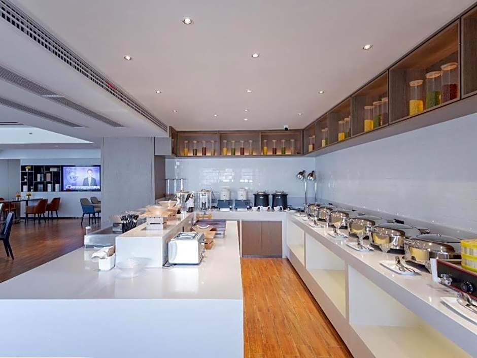 Echarm Hotel Wuhan Keting Polar Ocean World