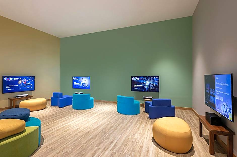 Hampton by Hilton Marjan Island