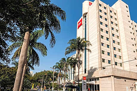 Ibis Santo Andre