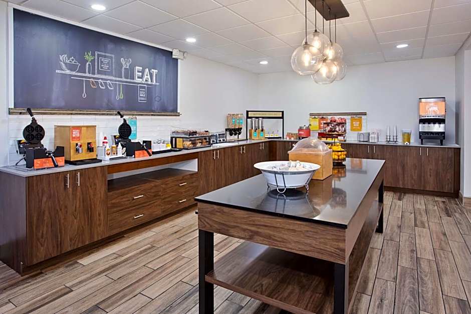 Hampton Inn By Hilton And Suites Tampa East - Casino Area