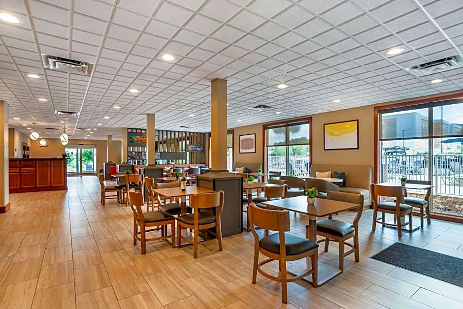 Comfort Inn & Suites Crestview