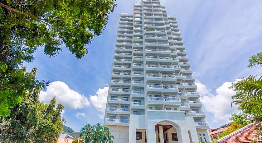 Waterfront Suites Phuket By Centara