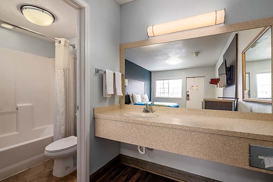 Grove City Travel Inn Columbus South
