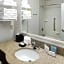 Hampton Inn By Hilton & Suites Rochester-North