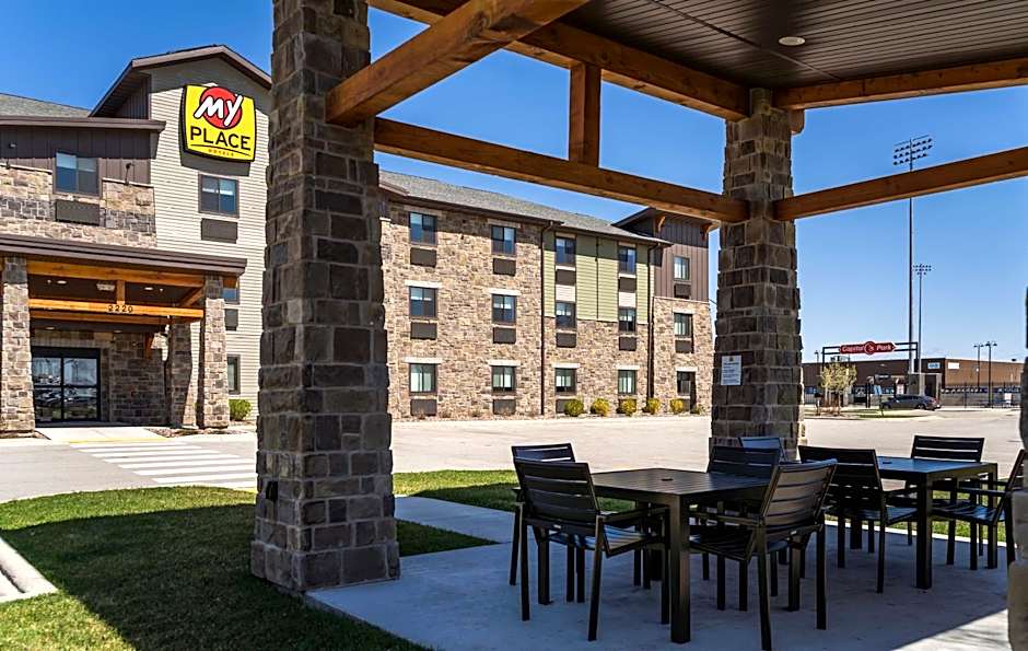 My Place Hotel Green Bay