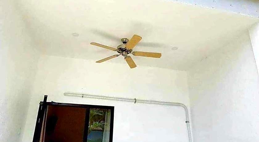 Tiki Bantayan Cebu Tourist Inn Inc