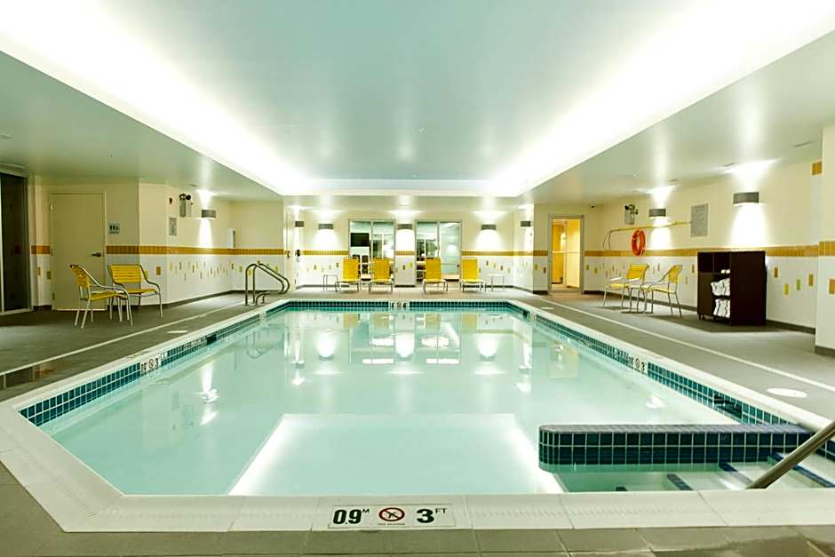 Fairfield Inn & Suites by Marriott Lethbridge