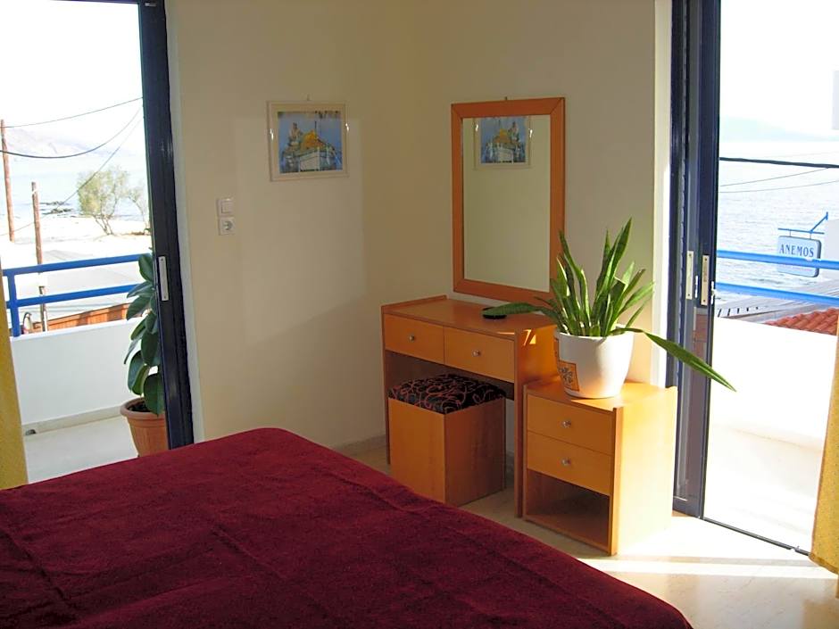 Philippos Studios & Apartments