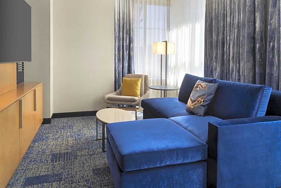Courtyard by Marriott Los Angeles L.A. LIVE