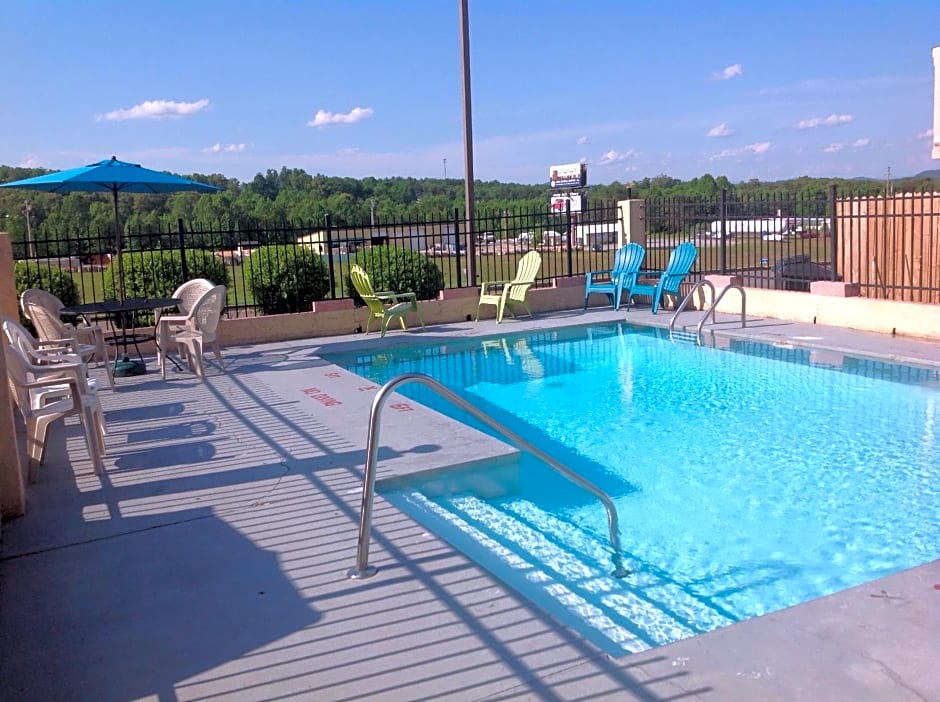 Americas Best Value Inn Blue Ridge