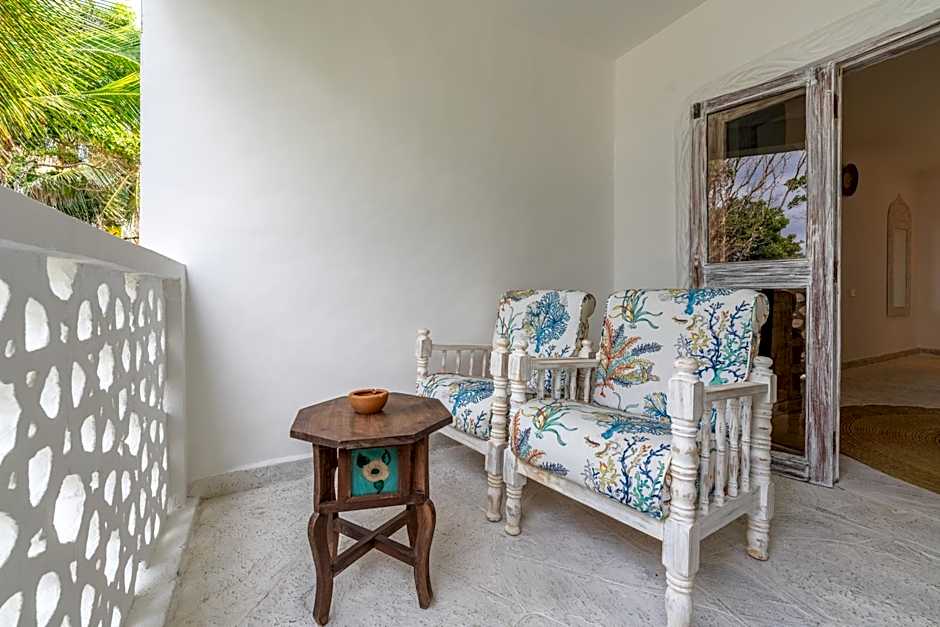 Chale Island Resort