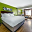 Sleep Inn & Suites Salina I-135