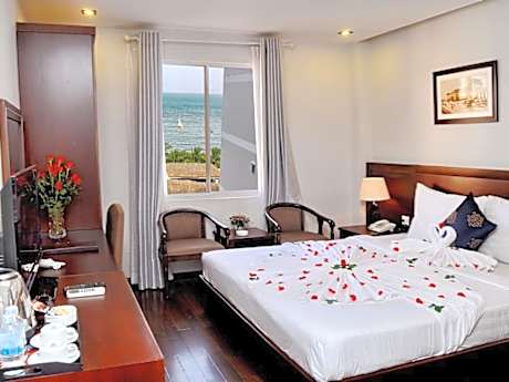 Deluxe Double Room with  Sea View