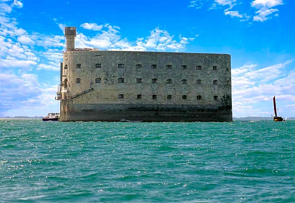 Le Crist'Al Hôtel de charme en bord de mer