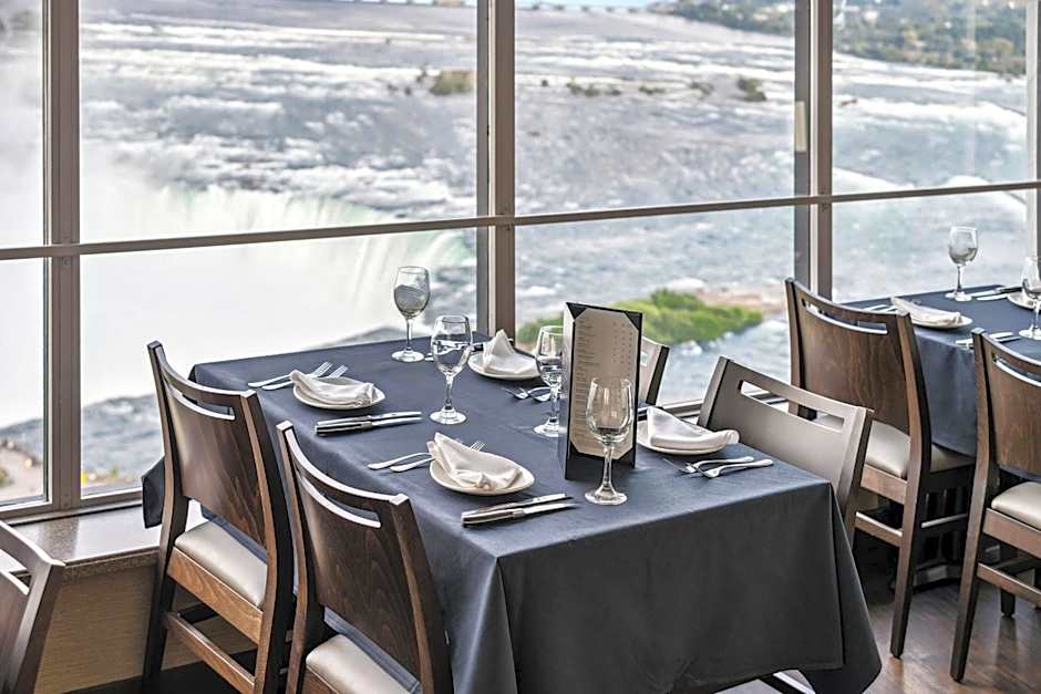 Tower Hotel at Fallsview