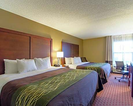 Double with 2 Double Beds - Smoking