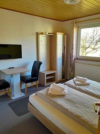 Doppelzimmer-Standard-Gemeinsames Badezimmer